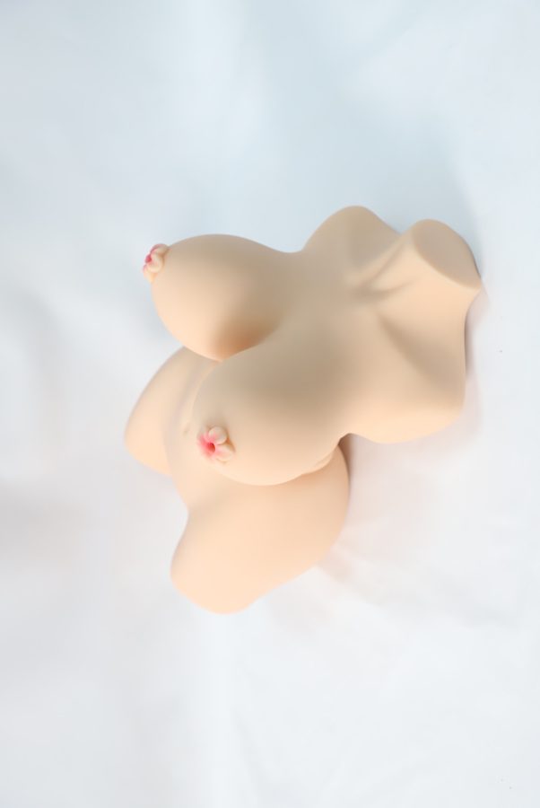 Torso realista y compacto muy popular para el amor