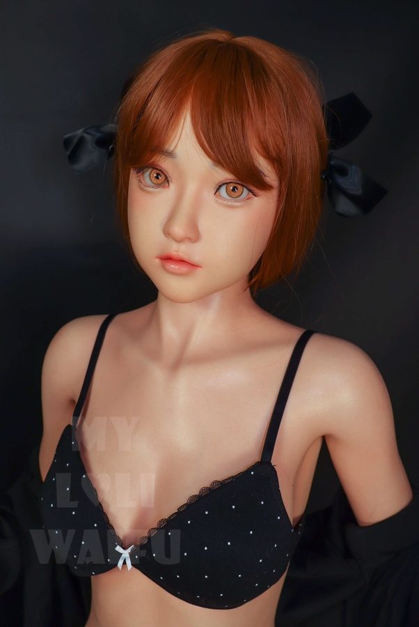 Pequeña Y Radiante Muñeca Realista Con Copa B Encantadora