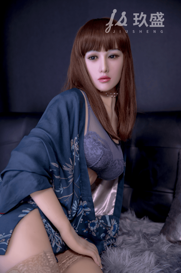 Siente El Fuego De Una Sex Doll De 160cm Con Curvas De Copa D