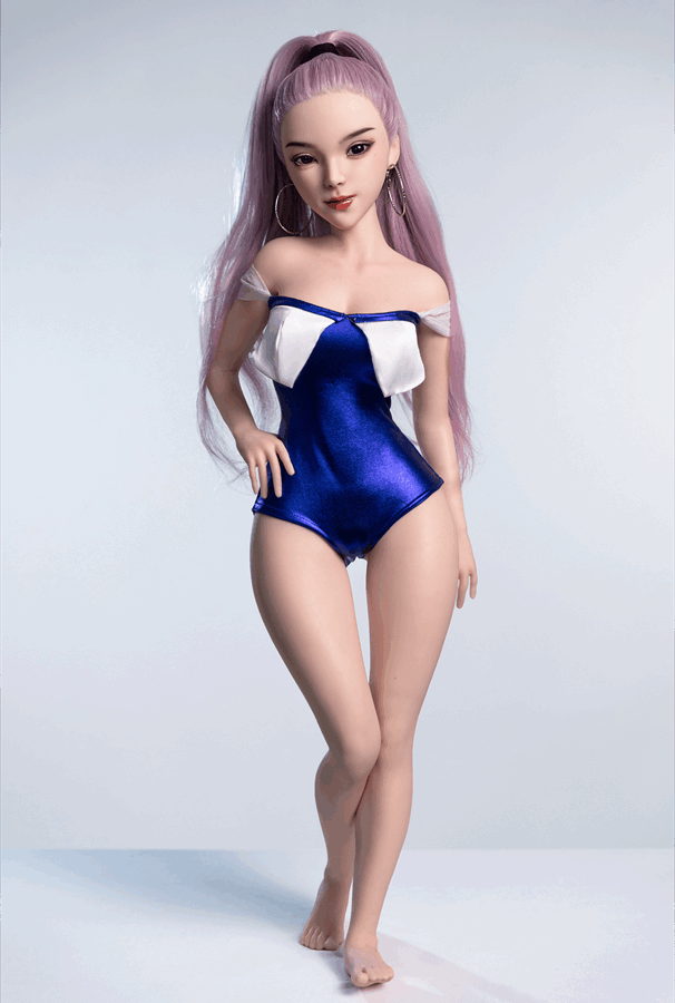 Las Muñeca Sexual de Anime son Pequeñas Lindas y Están Listas Para la Aventura.